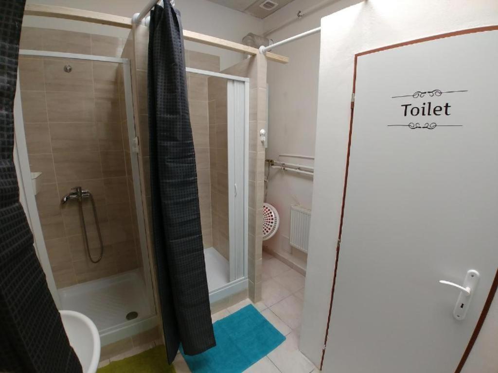 Rooms Veveri - Uvoz, 10 Min Peski Do Centru Μπρνο Εξωτερικό φωτογραφία